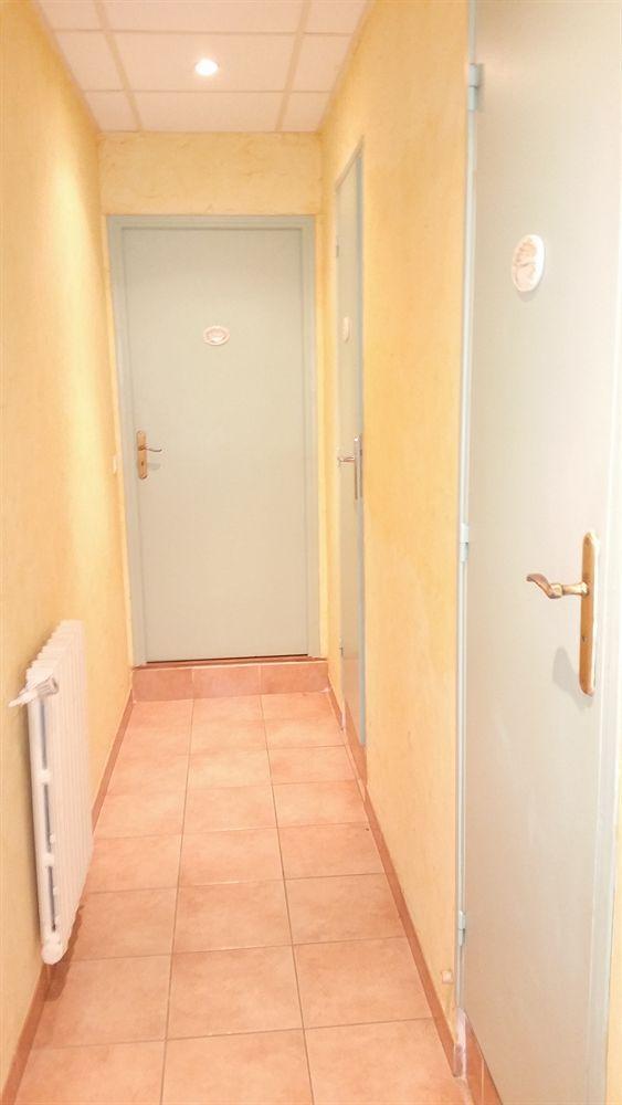 Hotel Restaurant Les 3 Chenes Fréjus エクステリア 写真