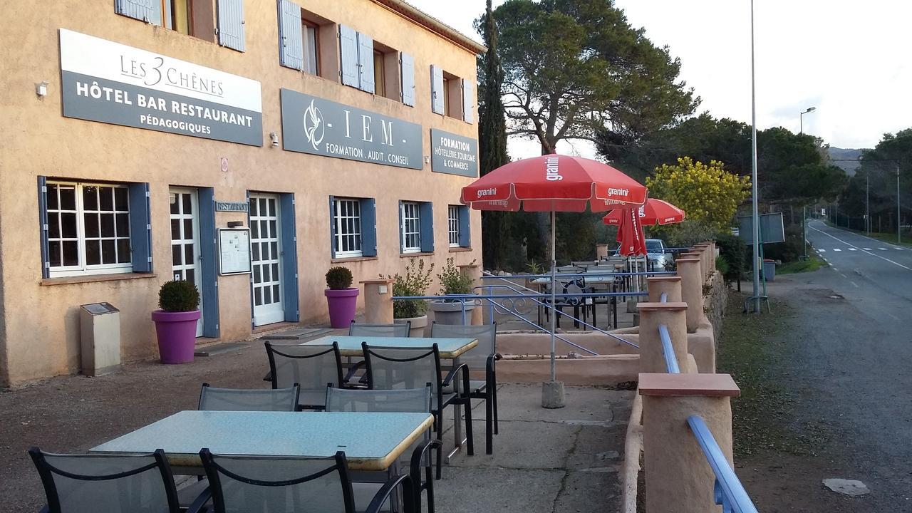 Hotel Restaurant Les 3 Chenes Fréjus エクステリア 写真